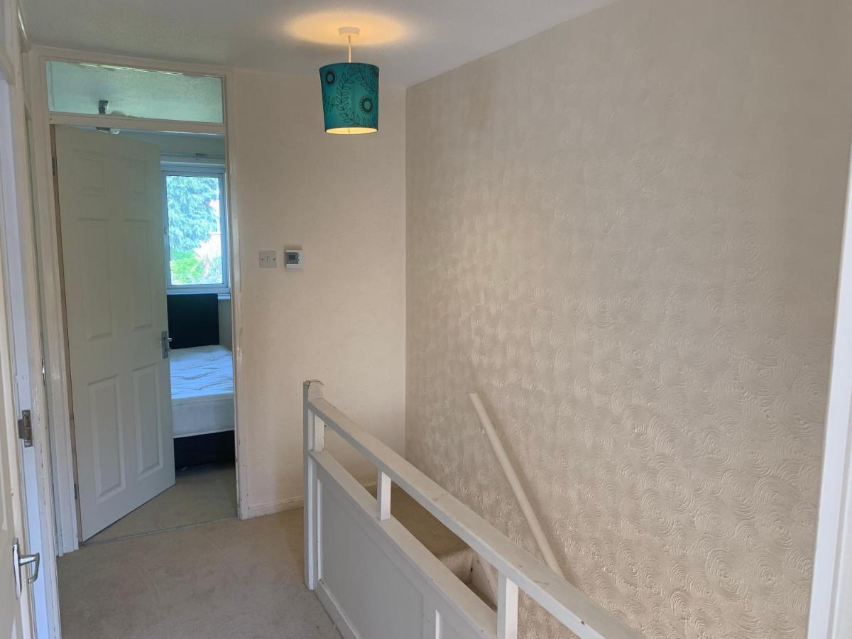 Elegant Devon Villa Luton  Ngoại thất bức ảnh
